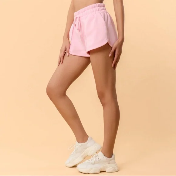 Blogilates Women's Marshmallow Dolphin Shorts - Pink M - Picture 4 of 16